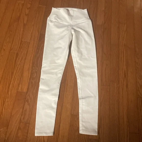 ALO HIGH WAISTLINE LEGGINGS - Picture 3 of 12